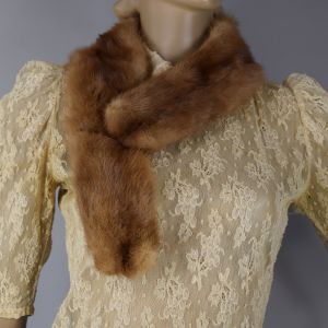 Honey Blonde Vintage 50s Mink Fur Scarf Shrug Stole - Fashionconservatory.com
