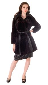 Womens S FUR Coat Black Ranch Mink Trench Coat w/ZIP off Stole 1970s - Fashionconservatory.com