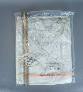 Deadstock 60s White Lace Mini Slip, NWT by Dixie Belle, Sz 36 - Fashionconservatory.com