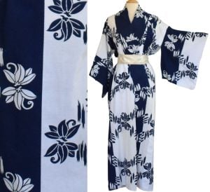 1960s Cotton Lotus Print Kimono Robe in Navy Blue and White, Size M to L