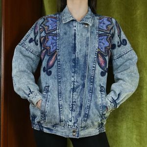 Vintage 80s 90s Oversized Acid Wash Embellished Denim Jacket - Fashionconservatory.com