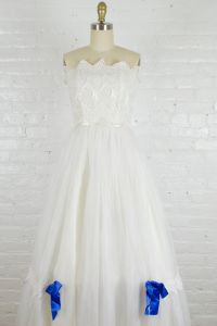 1950s strapless wedding gown . 50s white chiffon and lace prom or black tie dress . xsmall - Fashionconservatory.com