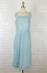1950s nylon eyelet lace dress slip . vintage  powder blue 50s retro night gown . small - Fashionconservatory.com