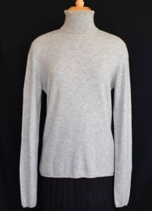 Vintage 90s Neiman Marcus Cashmere Gray Turtleneck Sweater, Size M Medium - Fashionconservatory.com