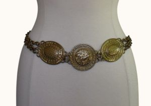  1990s Brass Chain Link Belt, 3D Lion Medallion Heraldic Waist Accessory, S, M, L