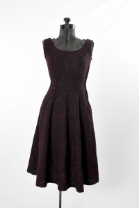 1950s Black Wool Fleck Sleeveless Jumper - Fashionconservatory.com