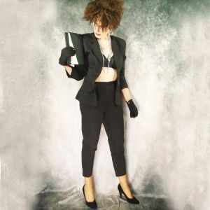 1980s Black Tapered Blazer Jacket Corporate, Basic Minimalist, Femme Fatale - Fashionconservatory.com