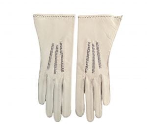 Women’s deerskin gloves with embroidery detail size 7