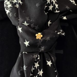 Flower Stick Pin Brooch - Fashionconservatory.com