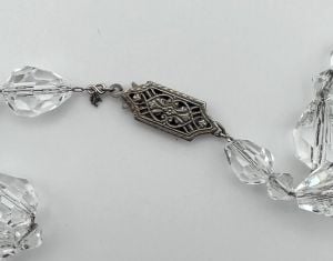 Vintage Clear Cut Faceted Glass Necklace 17 Inch - Fashionconservatory.com