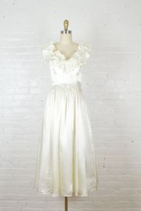 Gunne Sax corset dress . 1980s ivory cottagecore praire dress . small xsmall AS IS