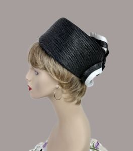 Vintage 90s Black Embellished Pillbox Hat by Ann Marie. Made in the U.S.A. - Fashionconservatory.com