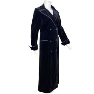 Vintage 1970s Black Velvet Maxi Coat Holt Renfrew 1300 Collection Ladies Size S M - Fashionconservatory.com