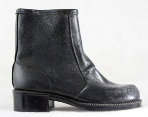 Boys Black Boots - Child Size 8.5 - Authentic 1950s 1960s Boy's Black Leather Boots - 60's Shoes  - Fashionconservatory.com