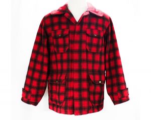 Men's Large Red Buffalo Plaid Jacket - 1950s Long Sleeve Lumberjack Winter Hunting Jacket - Quilted 