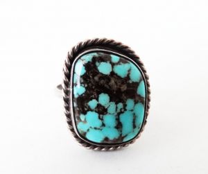 Vintage Native American Turquoise Sterling Silver Ring Size 5 - Fashionconservatory.com