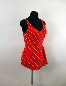 1970s swimsuit red white blue striped skirted bathing suit tank Size M