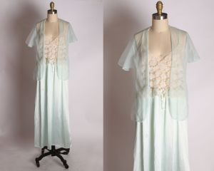 1970s Ice Blue Nylon Lace Bodice Spaghetti Strap Lingerie Nightgown & Short Robe by Petra Fashions