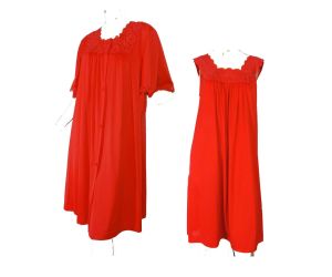 Red Vintage 1960s Negligee Set Robe & Gown Nylon Lacy Lorraine Sexy Bombshell Lingerie | S/M