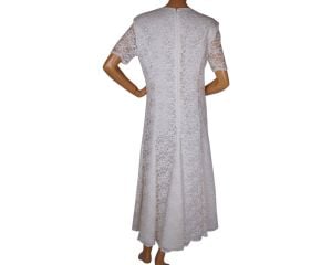 Vintage 1980s Lace Wedding Gown - Size M - L - Fashionconservatory.com