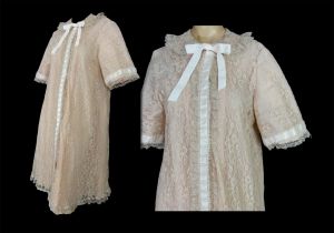 Vintage 60s Robe Peignoir Pink Beige Lace Ruffled Lounging Gown by Odette Barsa for I. Magnin | M/L