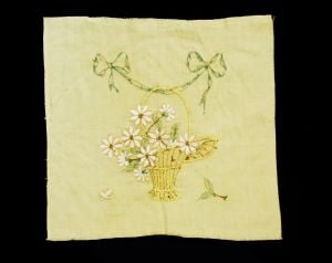 Antique Daisy Textile - Art Nouveau 1900s Edwardian Bride's Basket in Hand Embroidery - Garland - Fashionconservatory.com