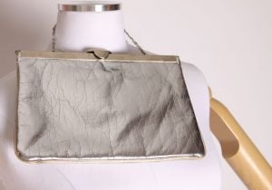 1950s 1960s Silver Metallic Foil Clutch Purse - Fashionconservatory.com