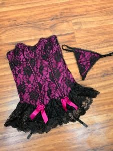 Vintage 1990's Fredericks of Hollywood Bustier and Thong | Size 34 B | Small | Pinup | Lingerie - Fashionconservatory.com