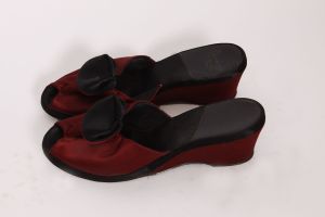 1940s Red and Black Striped Open Toe Peep Toe Boudoir Bed Slippers - Size 7 1/2