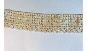 Antique Filet Crochet Lace Edging Ecru Cotton 70'' by 1 3/4'' Trimming Handmade Home Decor or Sewing - Fashionconservatory.com