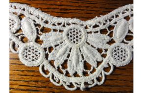 Antique Lace Sleeve Cuffs Off White Lace Trim Sewing Bridal Crafts Costume - Fashionconservatory.com