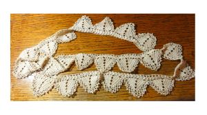 Antique Ecru Handmade Crochet Lace Edging Cotton 44'' by 1 3/4'' Trimming Home Decor Wedding Crafting