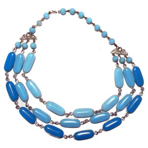 Vintage 1960s Turquoise Blue Lucite 3 Strand Choker Necklace 60s 11.5''-14.5''
