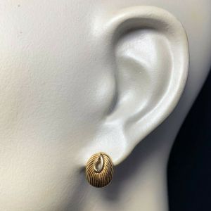 Vintage 1970s TRIFARI Simple Gold Tone Post Pierced Earrings Small Minimal Dainty