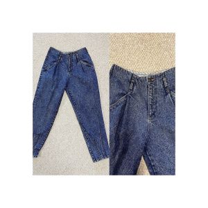 1990s high waist pleated acid washed jeans tapered legs by Rio size M/L 13