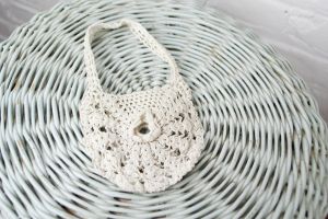 Antique white crochet small bag . 1910s small coin purse . little girl's bag - Fashionconservatory.com