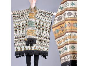 OS Vintage 70s Tapestry Poncho Southwestern Guatemalan Peru Loomed Fringe Coat