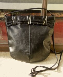 70's 80s Black Italian Leather Shoulder Bag Pouch with Gold Accents by Lola Italy | 9'' x 9'' x 2'' - Fashionconservatory.com