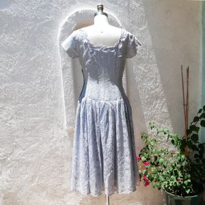 Gray Lace Dress, Size S - Fashionconservatory.com