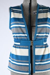 1970s Vintage Vest |Teal Striped Cinch Waist |70s Polyester Shirt |Size Large Bust 38'' | Gray, Cream - Fashionconservatory.com