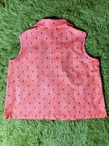 L-XL/ Vintage 70’s Pink Textured Polyester Mod Tank Top w/ Tulip Flower Print - Fashionconservatory.com