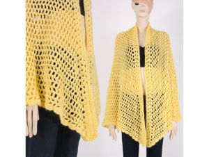Vintage 1960s Yellow Crochet Open Front Shawl Wrap Poncho Cape Asymmetrical