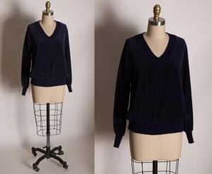1970s Navy Blue Velour Long Sleeve Pullover Sweatshirt by Sears The Fashion Place - L