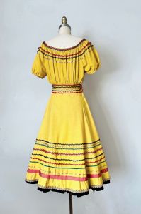 Tamarack 1940s 1950s cotton patio dress, puff sleeve southwest mexican dress, full skirt - Fashionconservatory.com