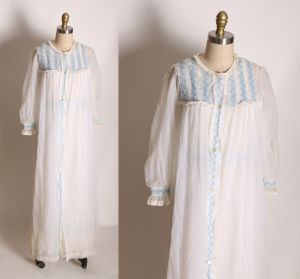 1960s White and Blue Nylon Ribbon Sleeveless Full Length Nightgown & Short Sleeve Robe Peignoir L - Fashionconservatory.com