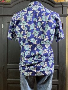 S-M/ Vintage Hawaiian Button Up Shirt by Kalaheo, Blue and White Floral Print Tropical Button Up Top - Fashionconservatory.com