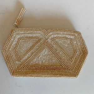 1950s pearl and ivory beaded clutch