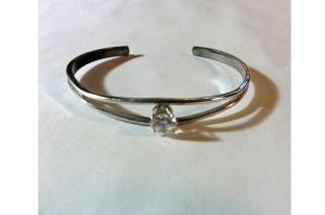 Vintage Silver Tone Bangle Cuff Bracelet with Prong Set Rhinestone