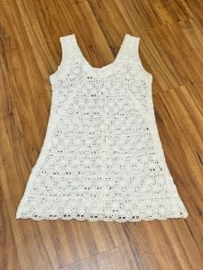 Small to Medium | 1960's Vintage Crochet Tunic Top by Darrylin - Fashionconservatory.com
