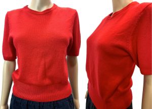 80s 90s True Red Tight Fit Short Sleeve Pullover Sweater | Vintage 10/12 fits S/M - Fashionconservatory.com